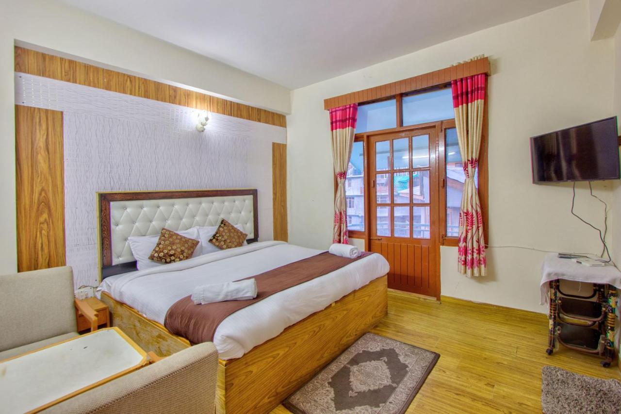 Hotel Royal Manali Eksteriør bilde