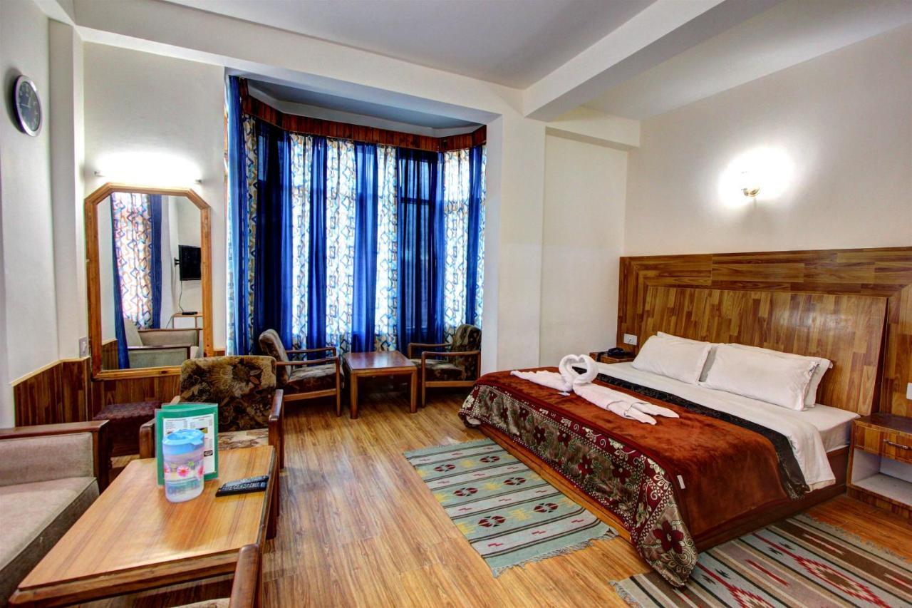 Hotel Royal Manali Eksteriør bilde